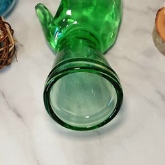 Green Depression Style Glass Hand Ring Holder, Jewelry Box, VTG Style, Retro
