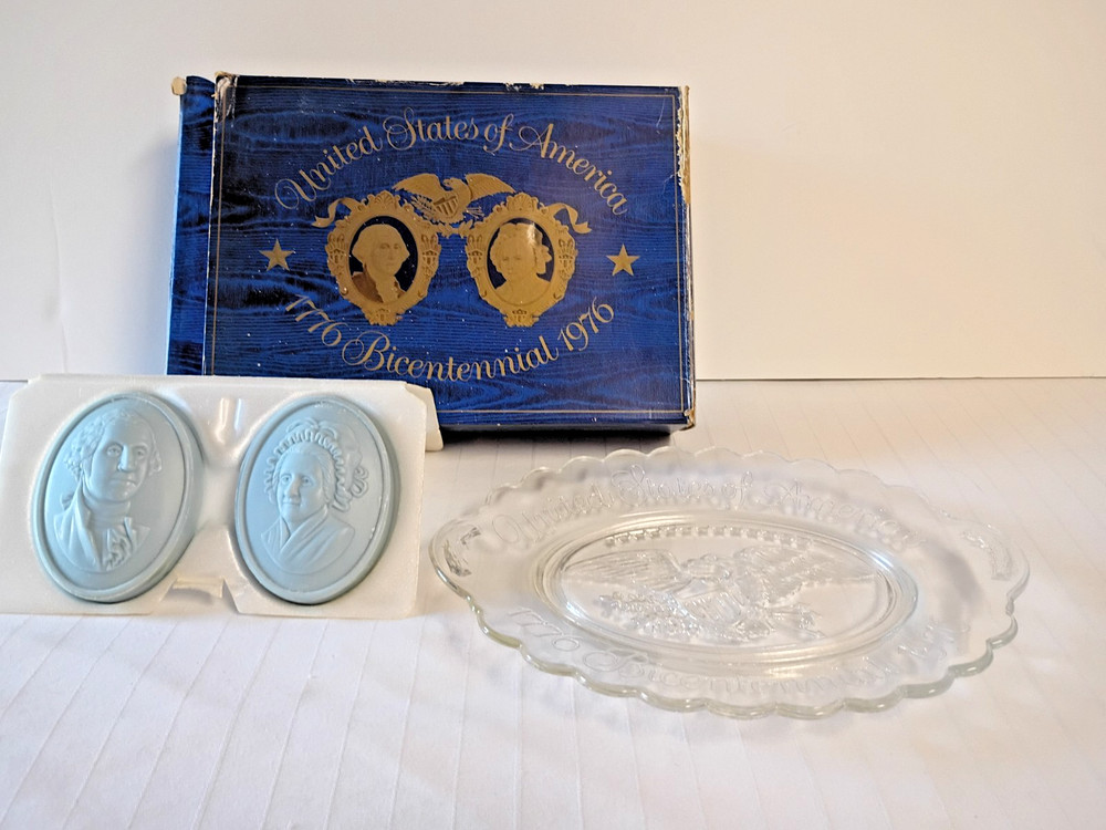 AVON United States of America 1776 – 1976 Bicentennial Plate Soap Washington’s