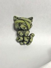 Neil Eyre Designs Halloween Glow in dark kitty cat kitten mummy bandage magnet