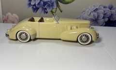 Vintage 1984 Avon 1937 Cord Ceramic Car Handcrafted Brazil Collectible Fig⁠