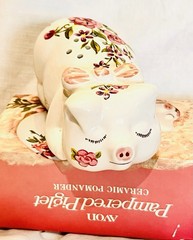 1978 Avon Ceramarte PAMPERED PIGLET Ceramic Pomander NOS in Box No Chips VINTAGE