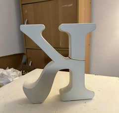 Sicura Gilded Letter Collection- K – 7.75”
