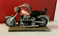 Collections Etc.8″ Long Motorcycle Model Missing the Pocketknife
