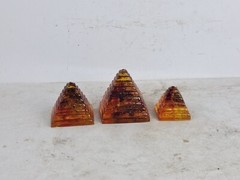 3 UNIQUE PHARAONIC ANCIENT EGYPTIAN Pyramids Statues Amber Stone Statues (AF)