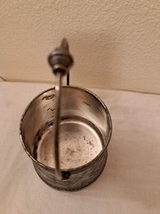 Rare 525 White Metal Container With Handle Detailed Design 4.5” Tall w/o Handle