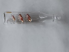 VTG MAYFLOWER GLASS WITH SMALL SHIP INSIDE A BOTTLE BRITAIN