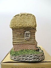 David Winter Cottages The Village Shop” In excellent condition, boxed.
