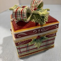 VTG FITZ AND FLOYD CLASSIC CHRISTMAS BOX & LID WITH BOW 3.5” X 3.5” Mint Cond