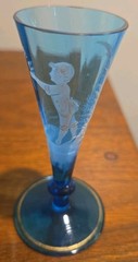 Antique Victorian Mary Gregory Style Glass Decanter w/ Stopper & 2 Glasses