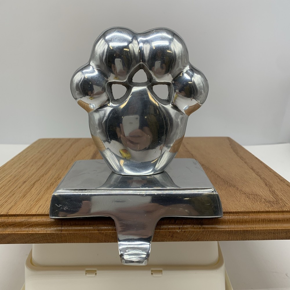 Cast Aluminum Dog Paw Print Mantle Shelf Leash Holder Holiday Stockings