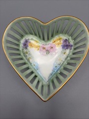 3″ Heart-shaped Trinket Dish – Schwarzenhammer Bavaria Germany – Signed