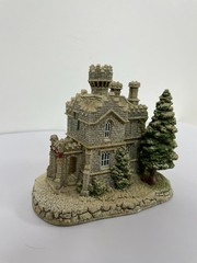 Lilliput Lane “Eamont Lodge” – Christmas Lodge Collection 1991 – Handmade in Uk