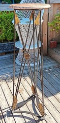ARROW DISPLAY STAND vtg maitland smith wrought iron plant gold hollywood regency