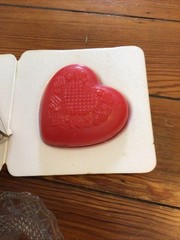 Vintage FOSTORIA Avon Heart Shaped Glass Trinket Soap Dish Original Box & Soap