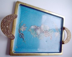 ONE VINTAGE TRAY, MADE IN ISRAEL***** UN ANCIEN PLATEAU FAIT EN ISRAEL