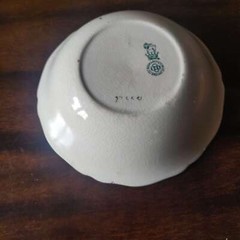 Antique Edwardian (1920s) Royal Doulton small Romeo bowl
