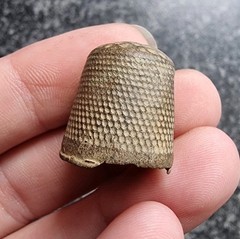 Post Medieval / Georgian Thimble Antique Metal Detecting Find 20x19mm (106)