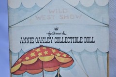 Vintage 1979 Hallmark Historical Famous Americans 7″ Cloth Doll -ANNIE OAKLEY