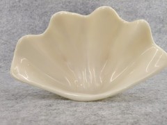 Vintage Shell White Plastic Clam Dish Tray Display Soap Candy MCM Coastal