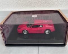Hot Wheels Ferrari F512 M 1994 Red Diecast with Display Case