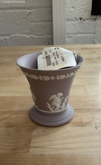 Wedgwood Lavender Jasperware Vase Cherubs Oak Leaf Border 4 Inch Vintage