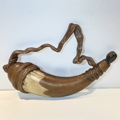 Vintage Sexton Powder Horn Metal Wall Art Americana Decor MCM