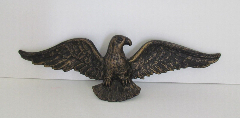 Vintage Cast Aluminum Eagle – Very Good Condition, Pre-Owned