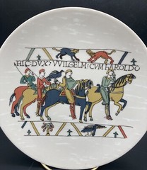 RARE Vintage Limoges France Capisserie de Bayeux Falcon Hunter Plate