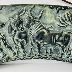 Tame Bulls Hunter Wall Plaque Cast Stone Tile Athens Greece Pier One 11×3″