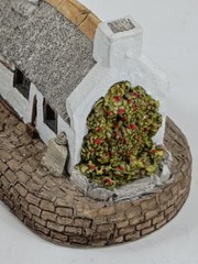 Lilliput Lane “Burns Cottage”, Hand Made Cumbria, United Kingdom.
