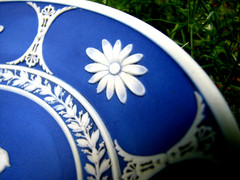 WEDGWOOD RARE 1790 DARK BLUE JASPER DISH MONOGRAM (WS) IN FLOWERS SARAH WEDGWOOD