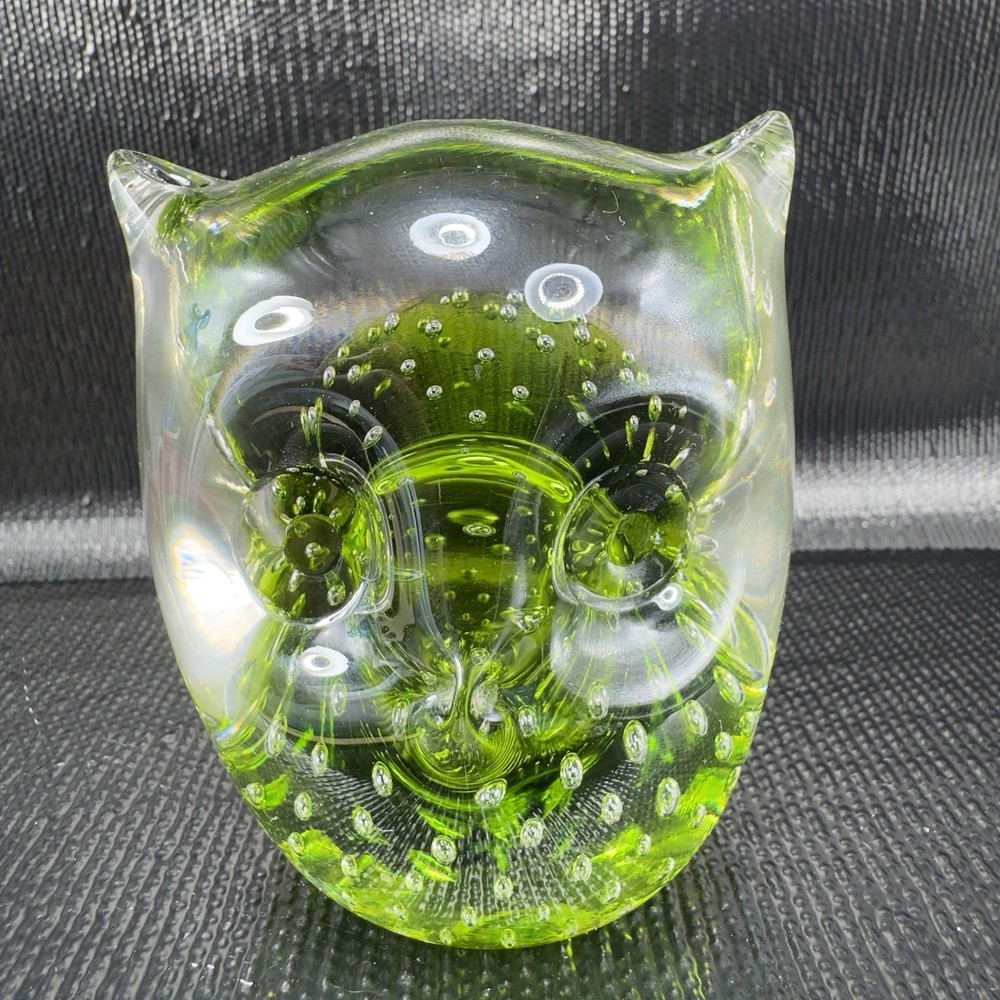 Hand Blown Venetian Art Glass Owl Bird Paperweight Figurine Green Bubbles Italy