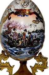 Vintage Large Ceramic Asian Geisha Satsuma Egg Figurine Fancy Brass Base
