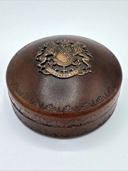 Antique Vtg Italy Leather Wrapped Trinket Jewelry Box Prominent Metal Crest