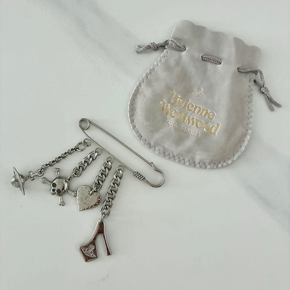 Vivienne Westwood Skull Heart Brooch Metal Vintage in Pouch Used