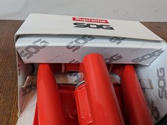 Supreme x SOG Folding Shovel Red Entrenching Tool Collapsible Brand New FW17