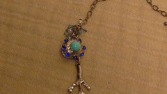exquisite faux blue sapphire and pearl statement necklace costume in gold tone