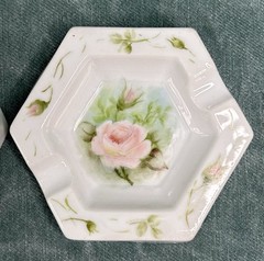 Vintage Porcelain Trinket Box Heart Set Miniatures Ashtrays Hand Painted Signed