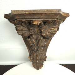 Italian Neoclassical Antique Wood Finish Resin Wall Bracket Shelf Large 10″