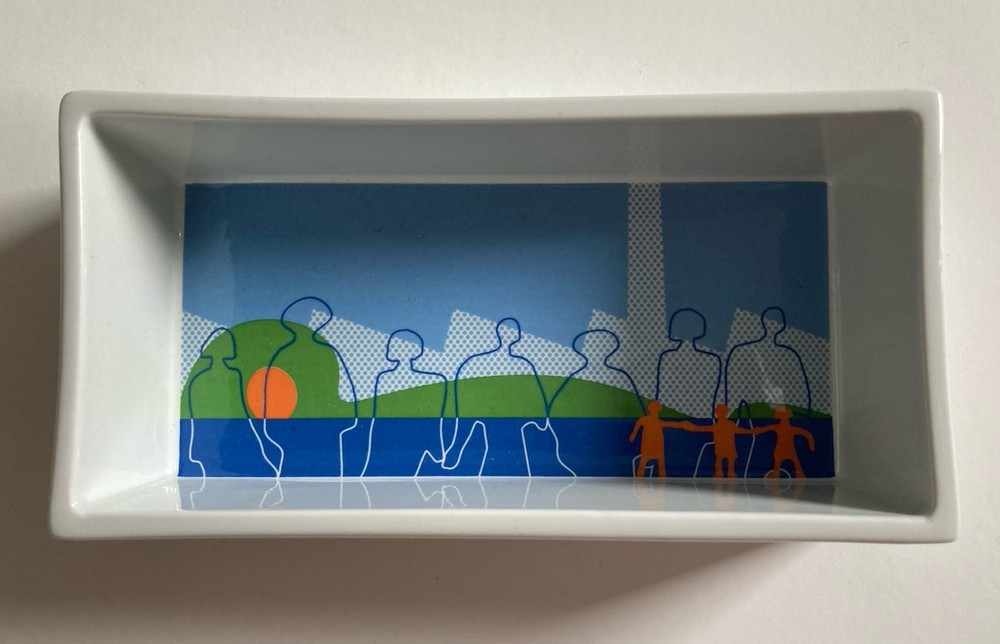 Vintage Figgjo Flint Norway Dish 2010 Abstract Figures Commemorative