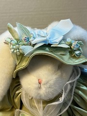 Bunnies by the Bay 1990s Quinn w/Orig Box & Tag 18″ Tall Vintage Rare Excellent!