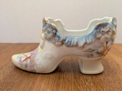 VINTAGE RS SUHL MARKED HAND PAINTED VICTORIAN EDWARDIAN PORCELAIN SHOE
