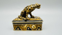 RARE JAY STRONGWATER LEOPARD BOX Handcrafted Metal Hand Enameled and Crystals.