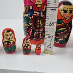 Vintage MATRYOSHKA Russian Traditional Hand Painted Wood Nesting Dolls 1960’s