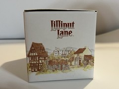 Vintage Lilliput Lane 1995 Vanbrugh Lodge with Deed Signed English Village Piece