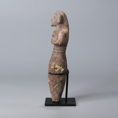 Bronze Age Near Eastern Jasper-Type Stone Steatopygous Female Idol