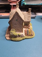 Lilliput Lane Village Shops The Greengrocers Mint in original box