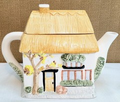 Antiques Shop Cottage Teapot Grandmillennial Cottagecore Vintage English Village