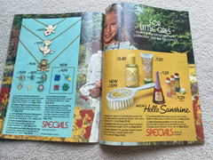 Vintage AVON 1980 SALES CATALOG BROCHURE (Campaign 11) ~ Large Format/ No Label