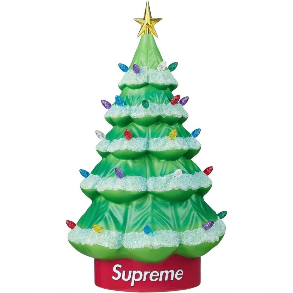 Supreme 15” Collectible Holiday Tree
